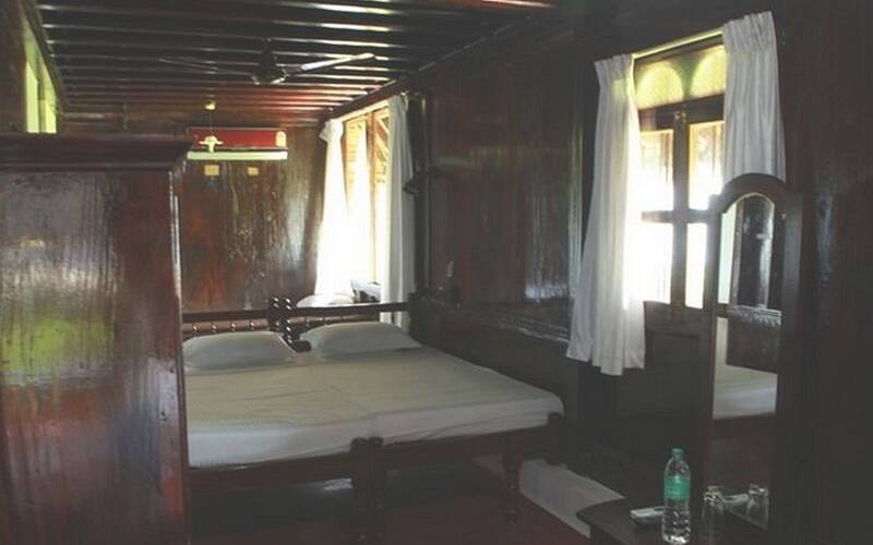 Santhisukham Ayurveda Resort, Alleppey 5